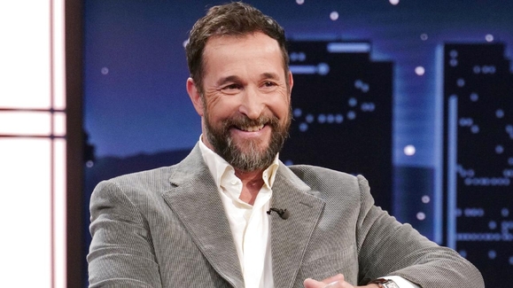 Noah Wyle on The Pitt, Him and Clooney Failing at Being Real Doctors and We Test His Medical Knowledge